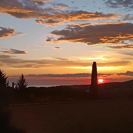 Bastide Provencale Vue Mer A 5 Min De La Plage Sanary-sur-Mer Exteriör bild